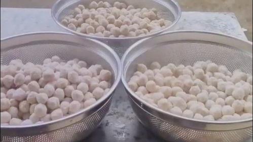 加工肉丸视频,一招学会家庭版美味肉丸